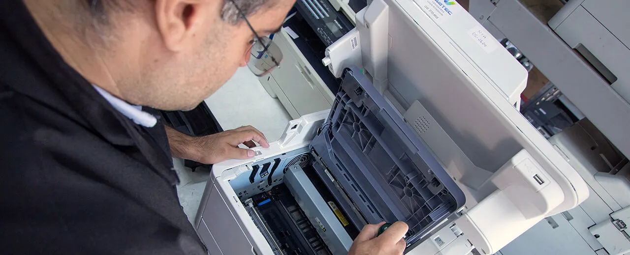 Técnico da Novatec em atendimento